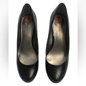 Women’s Bandolino Black Platform Pumps Heels Size 7